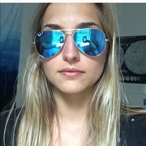 Blue Flash Lens Aviator Ray Bans
